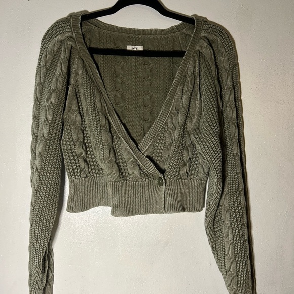 Aerie Cable Wrap Cardigan Size L - Picture 2 of 5
